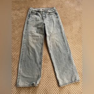 American Eagle 90s wide leg legs